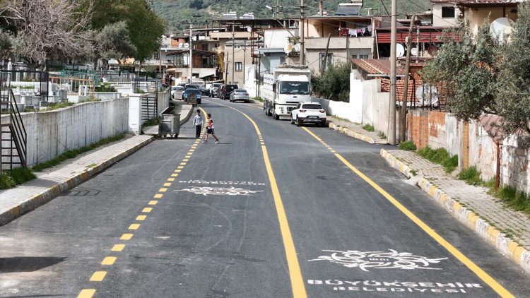 Sökede 3 caddede yol yapım ve yenileme çalışması tamamlandı