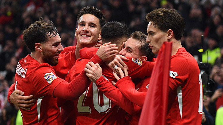 Millilerin ABD ile yapacağı maçın biletleri satışa çıktı Millilerin ABD ile yapacağı maçın biletleri satışa çıktı