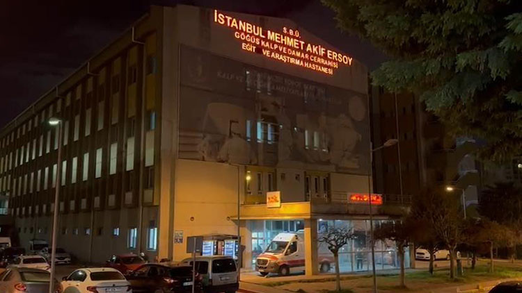 İBB Genel Sekreter Yardımcısı Mahir Polat, cezaevinde rahatsızlanarak hastaneye kaldırıldı İBB Genel Sekreter Yardımcısı Mahir Polat, cezaevinde rahatsızlanarak hastaneye kaldırıldı
