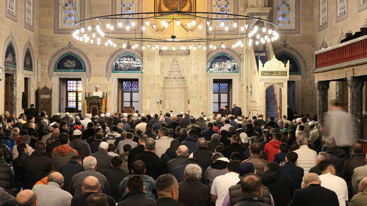 Siyasilerden Ramazan Bayramı mesajları Siyasilerden Ramazan Bayramı mesajları