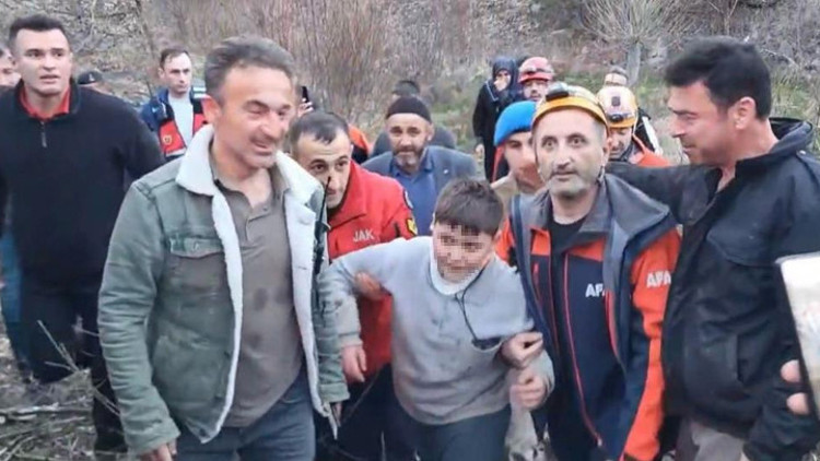 Çankırıda kaybolan 9 yaşındaki çocuk, 12 saat sonra bulundu
