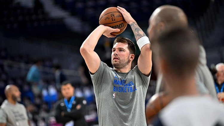 Luka Doncic 45 sayı attı Lakers, Mavericksi 112-97 yendi Luka Doncic 45 sayı attı Lakers, Mavericksi 112-97 yendi