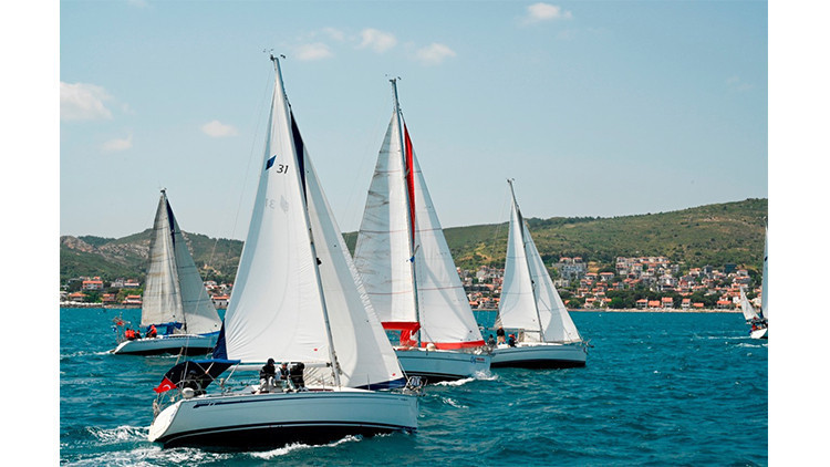 Genç yelkenciler 26-27 Nisan tarihlerinde Urla’da buluşacak Genç yelkenciler 26-27 Nisan tarihlerinde Urla’da buluşacak