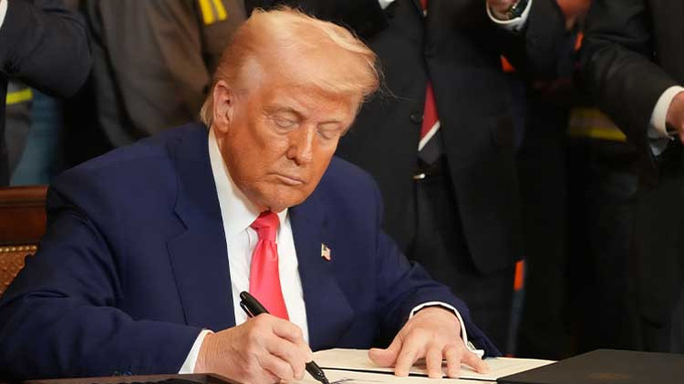 Trump’ın ‘tarifeleri’ yatırımcı güvenini düşürdü