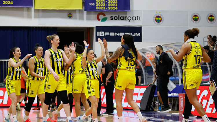 Fenerbahçe Opet, seride 1-0 öne geçti