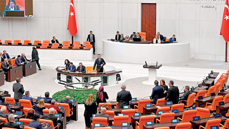 Meclis’te Atalay hamlesine karşı adım