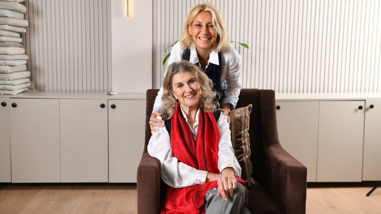 %100&MORE İlham Veren Sohbetler Zeynep Oral: Bu ülkeden ben sorumluyum