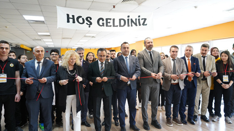 TÜBİTAK sergisi Demirören Medya ve Teknoloji MTAL’de