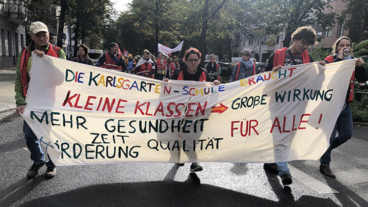Berlin’deki okullarda uyarı grevi Berlin’deki okullarda uyarı grevi