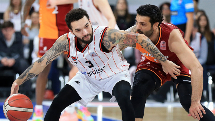 Manisa Basket Divissa, Galatasarayı farklı devirdi