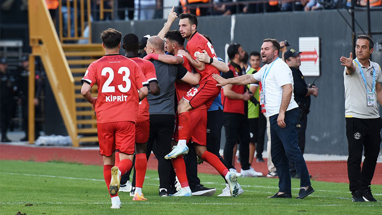 Manisa FK kaderini kendi belirleyecek