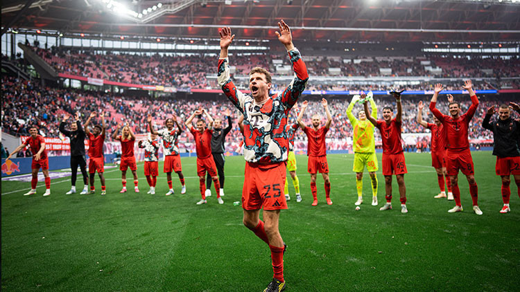 Avrupanın 5 büyük liginde şampiyonluğunu ilan eden üçüncü takım Bayern Münih oldu