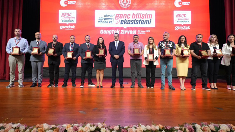 Tekin: Çocuklarımızın yaşayarak öğrenmelerini istiyoruz