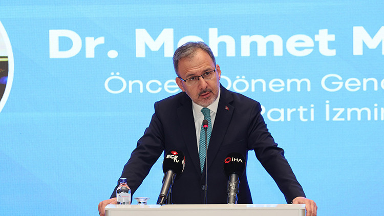 Dr. Mehmet Kasapoğlu: ‘İzmir üreten bir şehir, bir dünya markası Dr. Mehmet Kasapoğlu: ‘İzmir üreten bir şehir, bir dünya markası