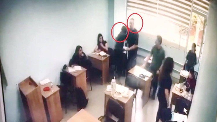 Kurstaki öğrenciye bıçaklı saldırı