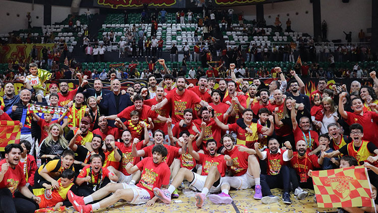 Göztepe Erkek Basketbol Takımı, Türkiye Basketbol Ligine yükseldi