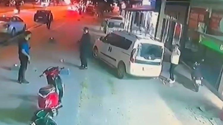 JASAT dedektifi aynada fark edip yakaladı... Berberdeki tıraş cezaevinde bitti