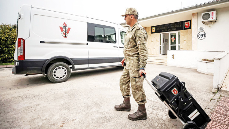 Mehmetçiğin sağlığı bu laboratuvara emanet