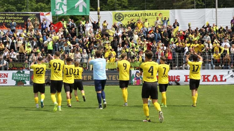 Alkışlar Pforzheim Türkspor’a Alkışlar Pforzheim Türkspor’a