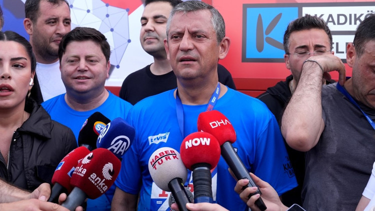 CHP Genel Başkanı Özel: Gazi Mustafa Kemal Atatürkün peşinden koşuyoruz