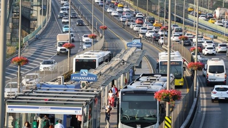İstanbulda 29 Mayısta toplu ulaşım araçları ücretsiz olacak mı İstanbulda 29 Mayısta toplu ulaşım araçları ücretsiz olacak mı
