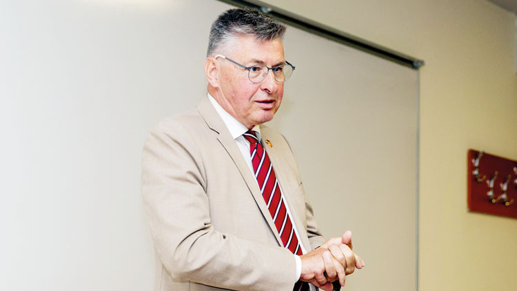 Alman Başkonsolos’tan vizede ‘Cascade’ mesajı