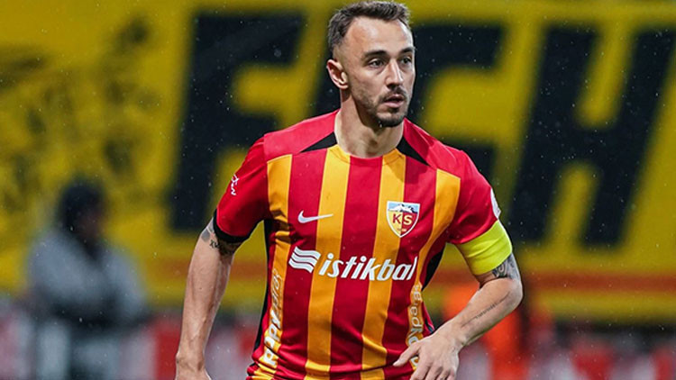 Gökhan Sazdağı için Galatasaray açıklaması Değerlendiririz Gökhan Sazdağı için Galatasaray açıklaması Değerlendiririz