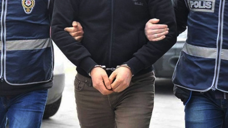 İstanbul Cumhuriyet Başsavcı Vekiline yönelik hakaret içerikli ifadeler kullanan şüpheli tutuklandı