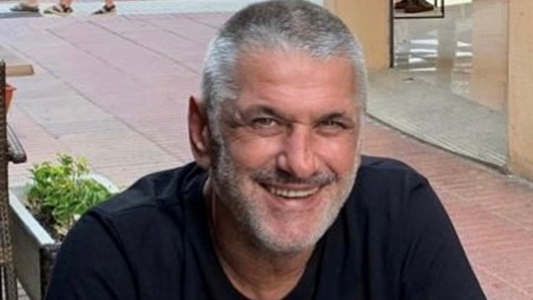 Bir dönem Yeşilçamın en yakışıklısıydı...Başka bir ülkede restoran patronu oldu