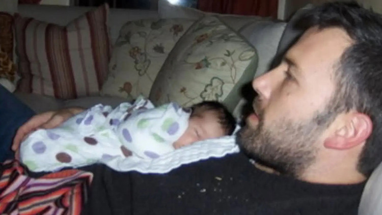 Birbirimizden boşandıysak çocuklarımızdan da boşanmadık ya ‘Bu kucak dünyadaki 3 kişinin en sevdiği yer’