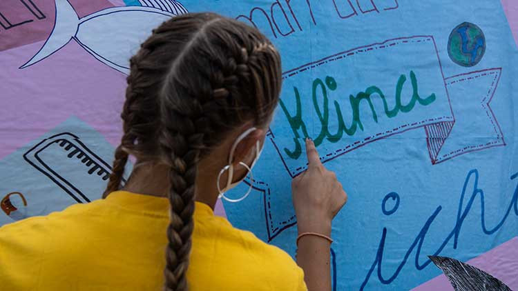 İklim değişikliği milyonları yerinden ediyor