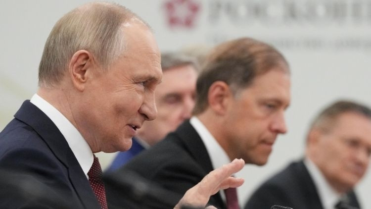 Putin’den 3. Dünya Savaşı uyarısı: Endişe duyuyorum, ihtimali artıyor