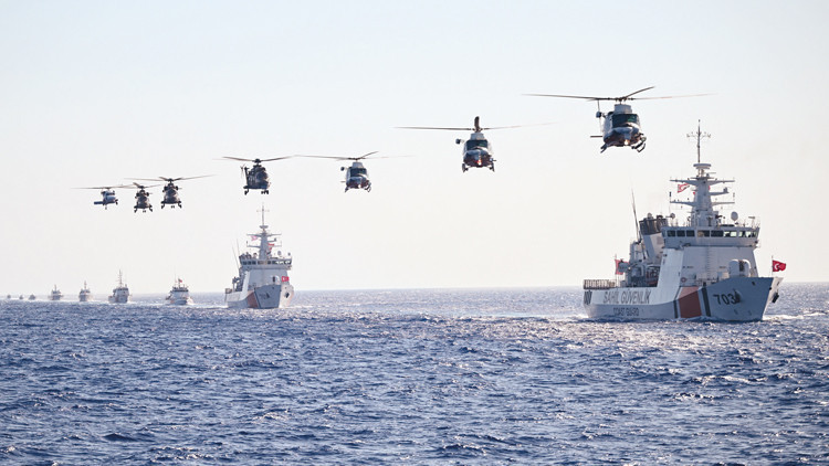 Türkiye ve KKTC’den Mavi Vatan’da güç birliği Türkiye ve KKTC’den Mavi Vatan’da güç birliği