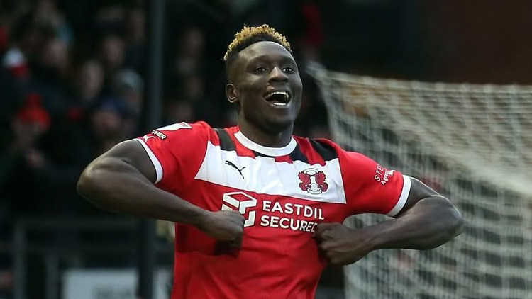 Kocaelispora İngiliz golcü Resmen açıklandı Kocaelispora İngiliz golcü Resmen açıklandı