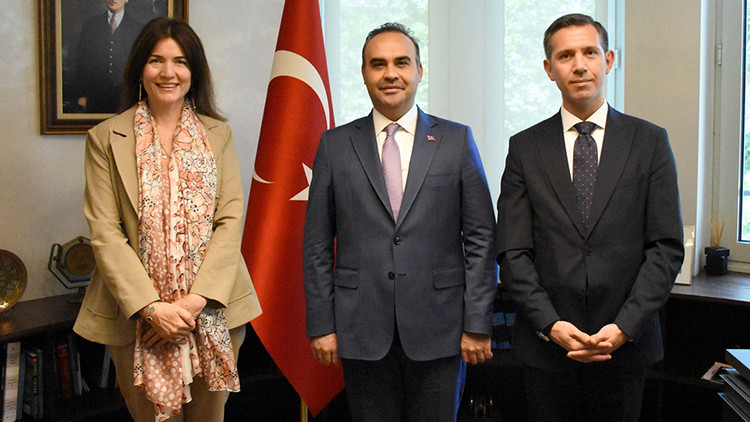Türkiyeden Antarktika hazırlığı Türk bilim üssü kurulacak