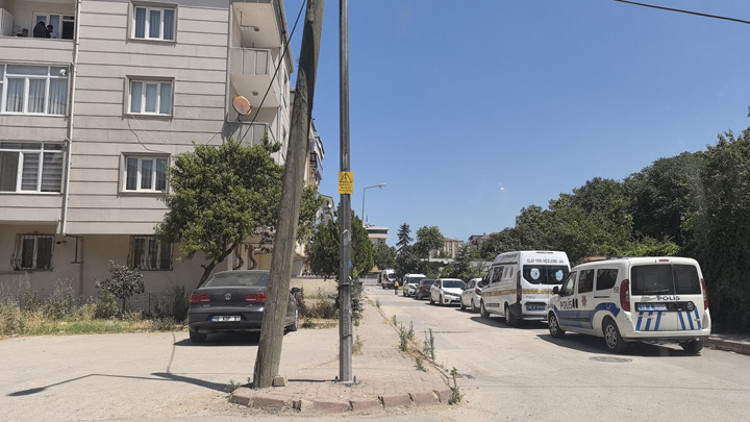 Bursada korkunç olay 1 aylık bebek, beşiğinde ölü bulundu Bursada korkunç olay 1 aylık bebek, beşiğinde ölü bulundu