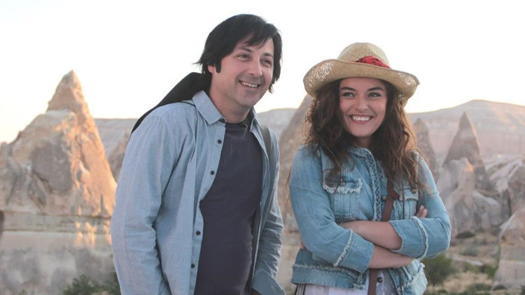 Patron Mutlu Son İstiyor filmi konusu nedir, ne zaman vizyona girdi Patron Mutlu Son İstiyor oyuncuları kimler, nerede çekildi