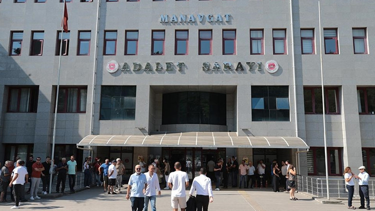 Manavgat Cumhuriyet Başsavcılığından rüşvet operasyonuna ilişkin açıklama Manavgat Cumhuriyet Başsavcılığından rüşvet operasyonuna ilişkin açıklama