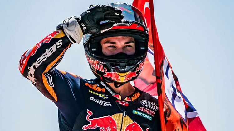 Deniz Öncüden Almanyada galibiyet Deniz Öncüden Almanyada galibiyet