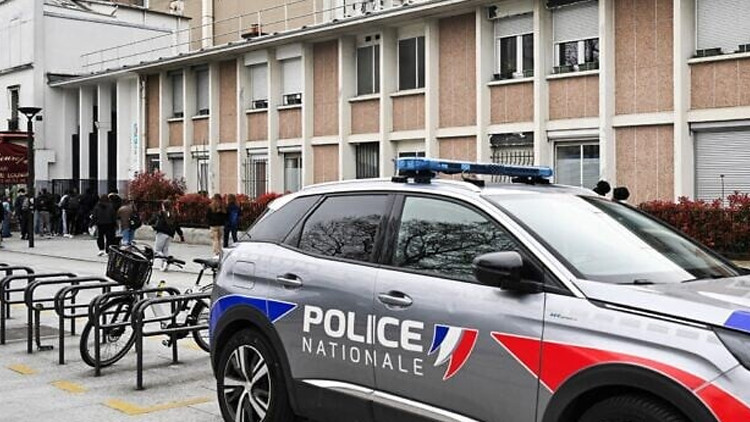 Sahte kimlikle polisten kaçıyordu: Firari katil 32 yıl sonra yakayı ele verdi Sahte kimlikle polisten kaçıyordu: Firari katil 32 yıl sonra yakayı ele verdi