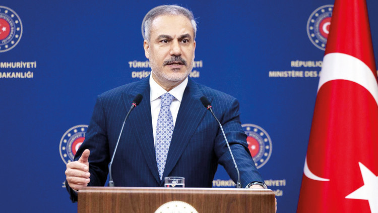 Fidan’dan Suriyeli gruplara ve İsrail’e sert uyarı: Tehdit algılar müdahale ederiz