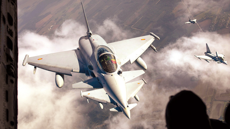 Eurofighter’lar geliyor: ‘Avrupa savaş uçağı kulübü’ne ilk imza atıldı Eurofighter’lar geliyor: ‘Avrupa savaş uçağı kulübü’ne ilk imza atıldı