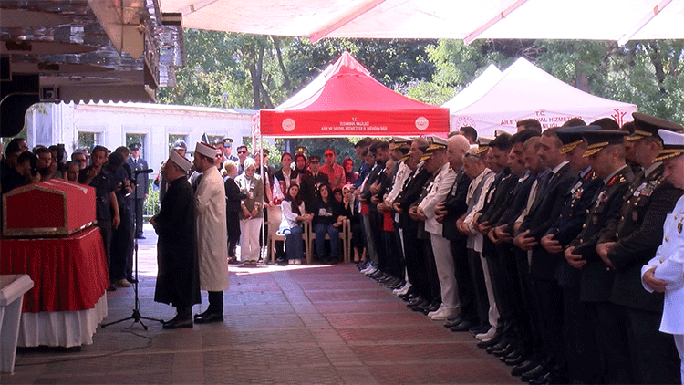 Hatayda şehit olan muhafız er Hayrullah Hamit Karaman son yolculuğuna uğurlandı
