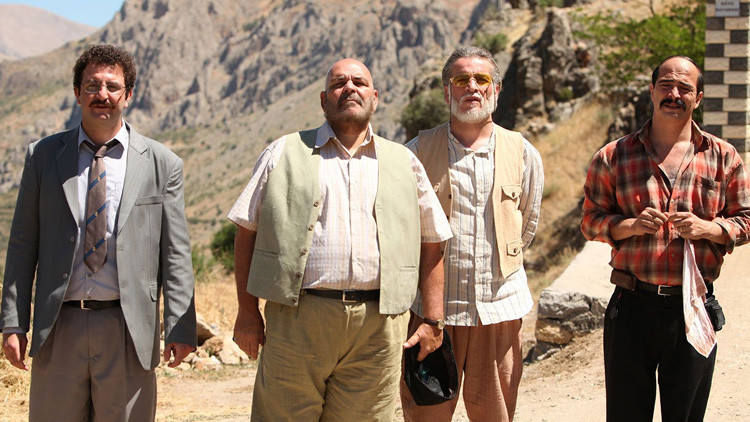 Düğün Dernek 2: Sünnet konusu nedir, oyuncuları kimler Düğün Dernek 2: Sünnet yeniden ekranlarda