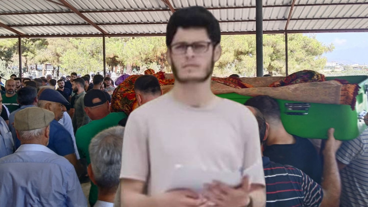 24 yaşındaki intörn doktorun kahreden ölümü... 8 ay önce vefat eden annesinin yanına defnedildi 24 yaşındaki intörn doktorun kahreden ölümü... 8 ay önce vefat eden annesinin yanına defnedildi