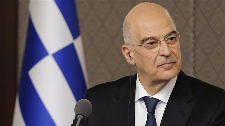 Yunanistan Savunma Bakanı Nikos Dendias endişeli Büyük ve giderek artan bir tehdit