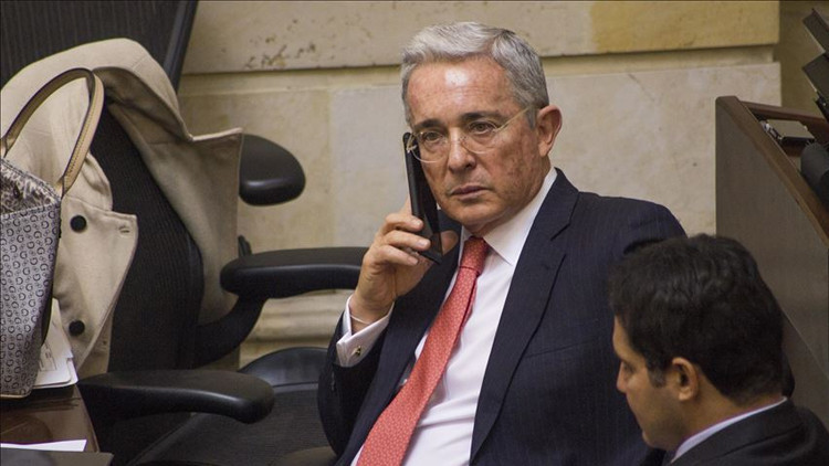 Eski Kolombiya lideri Uribe rüşvetten suçlu bulundu: 12 yıla kadar hapis cezasına çarptırılabilir