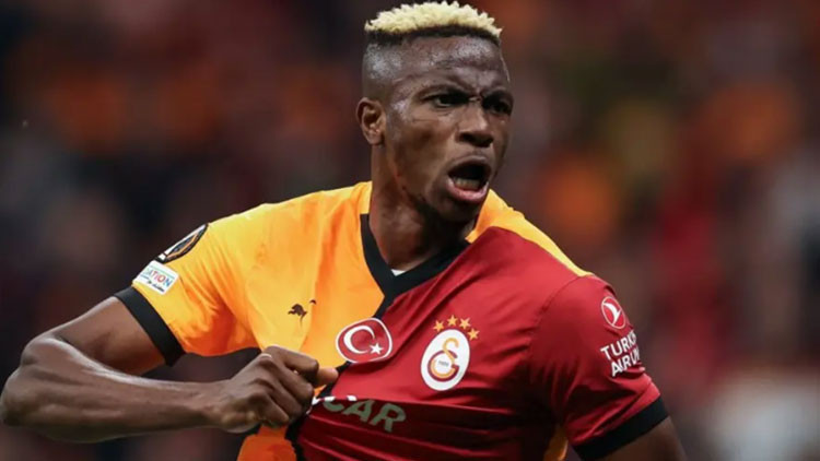 Osimhen havalimanından paylaştı Galatasaray için İstanbula geliyor
