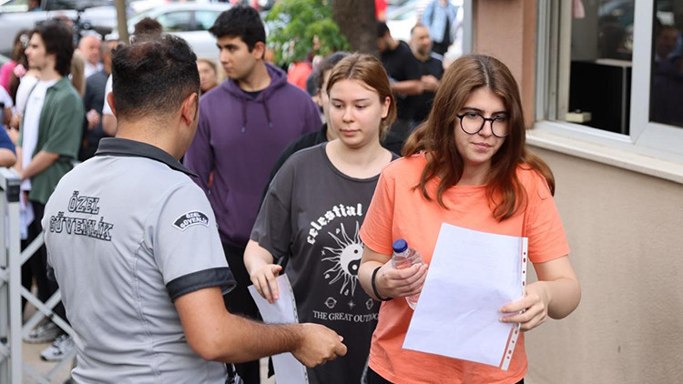 Son dakika: 2025-YKS tercih işlemleri başladı