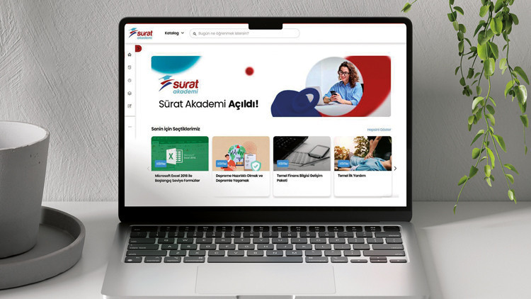 Akademi ile 7/24 eğitim desteği